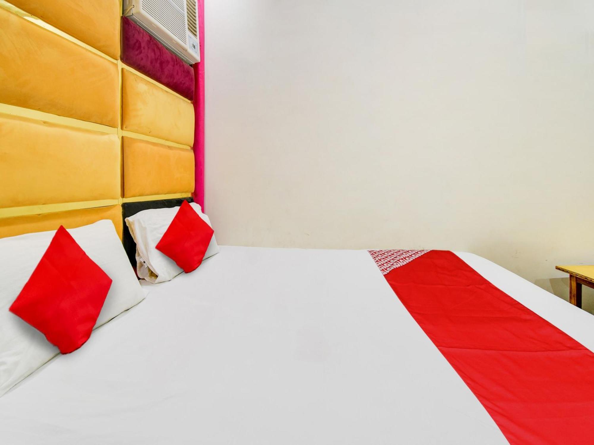 Hotel O Double Rr Nowe Delhi Zewnętrze zdjęcie